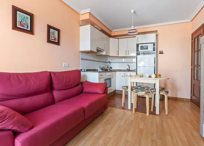 Brisas Carlos I I I Apartment *