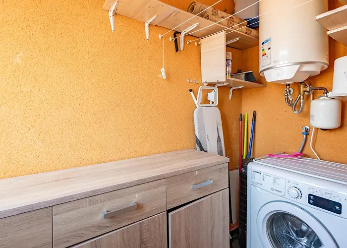 Apartment Brisas Carlos I I I *